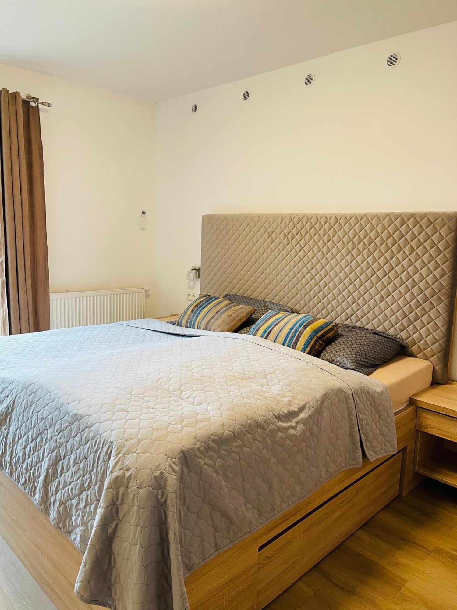 Jenys Apartment Usti Ústí nad Labem Dış mekan fotoğraf