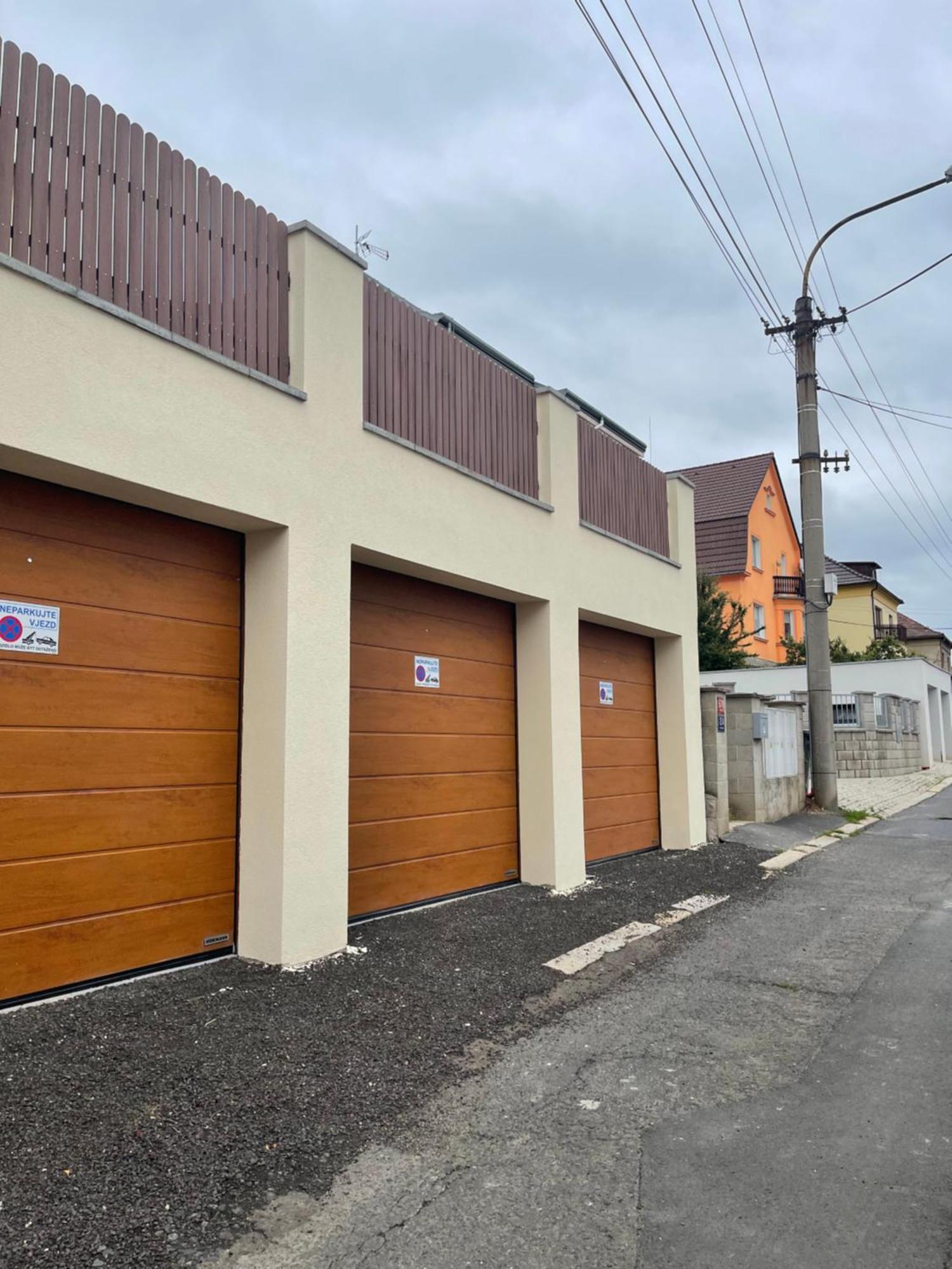 Jenys Apartment Usti Ústí nad Labem Dış mekan fotoğraf